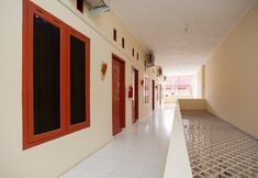 Others 5 RedDoorz near Universitas Muhammadiyah Pringsewu