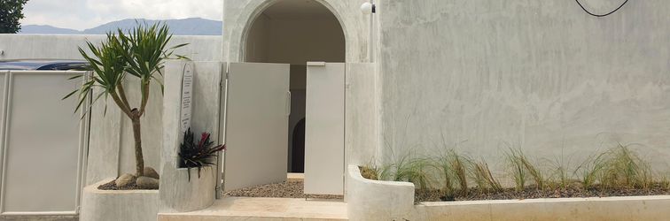 Lobby Villa Soll B - Calmingly Wabi-Sabi by Thevillas100