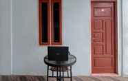 Lobi 5 SPOT ON 92449 Libersa Homestay Syariah