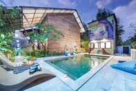 Swimming Pool Villa Atra Bambulogy by Nagisa Bali