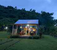 Lobby 6 Beach Camp Lombok