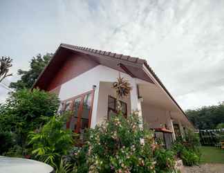 Exterior 2 CoZy House Chiangrai