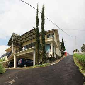 Exterior / Building1Villa Graha Weiss Kusuma (Selatan),Gondangrejo飯店