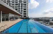 Swimming Pool 2 FOX Hotel Glenmarie Shah Alam Managed by The Ascott Limited