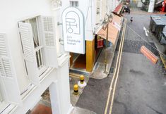 Exterior 2 Jyu Capsule Hotel