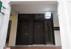 Exterior 5 Jyu Capsule Hotel