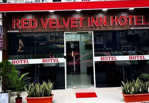 外観 RED VELVET INN BUKIT BINTANG