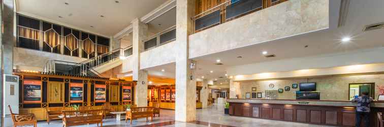 Lobby ADIKA Hotel Bahtera Balikpapan