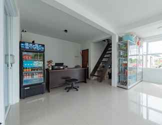 Lobby 2 Urbanview Hotel Yoga Palangkaraya by RedDoorz