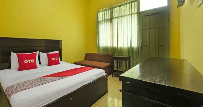 Kamar Tidur OYO 92482 Hotel Permata 1