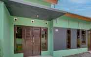 Luar Bangunan 7 SPOT ON 92490 Casa Homestay Syariah