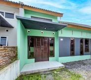 Bangunan 4 SPOT ON 92490 Casa Homestay Syariah