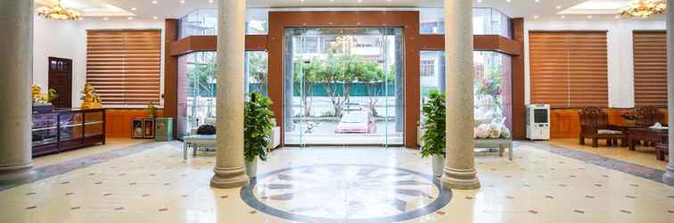 Lobby Phu Quy Hotel