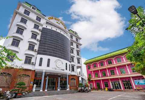 Exterior Phu Quy Hotel