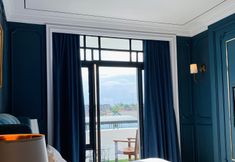 Bedroom 5 Grand Eska Hotel & Suites 