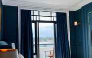 Bedroom 5 Grand Eska Hotel & Suites 