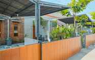 Exterior 5 Andewi Guest House Denpasar Mitra RedDoorz