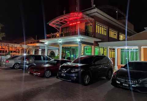 Exterior OYO 90784 Orkid Inn Kerteh