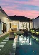 SWIMMING_POOL Villa Sinergi 2