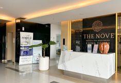 Lobby 5 REOTEL at THE NOVE - NUVASA BAY