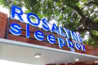 Lobby Rosalyne Sleepbox Tugu 2