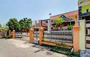 Exterior 2 OYO Life 92542 Griya Sakinah Syariah