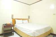 Bedroom SPOT ON 92549 Wisma Ribas Syariah