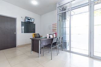 Lobby 4 RedDoorz Plus near Kepri Mall