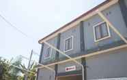 ภายนอกอาคาร 5 RedDoorz Syariah near UNTAG Banyuwangi 2