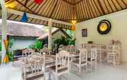 Restaurant 6 Utama Villas Beach Front Candidasa