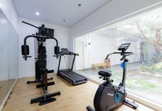 Fitness Center 6 RedDoorz Plus Syariah near Museum Lampung