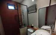 Toilet Kamar 4 107 House Syariah - Kalibata