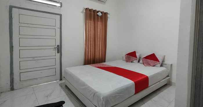 Bedroom OYO 92522 Gle Kost Syariah