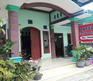 Bangunan 4 OYO 92418 Daffalvin Homestay Syariah