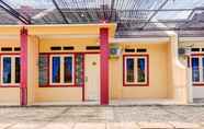 Bangunan 4 SPOT ON 92523 Homestay Pasir Padi Permai Syariah