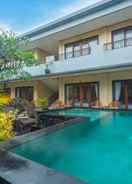 SWIMMING_POOL Liliy Guest House Legian