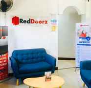 ล็อบบี้ 5 RedDoorz @ El Cuarto SRP Talisay