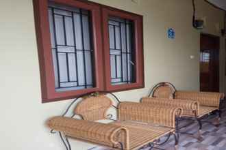 Lobi 4 SPOT ON 92536 Teguh Homestay Syariah