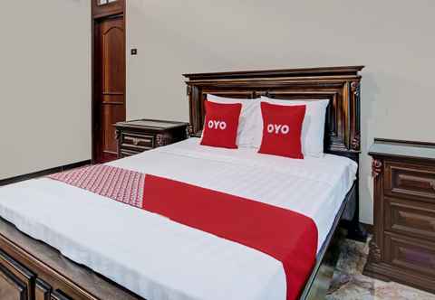 Bedroom OYO 92494 Wulan Homestay Syariah Solo