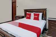 Bedroom OYO 92494 Wulan Homestay Syariah Solo