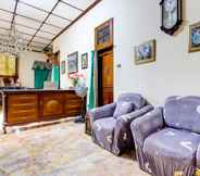 Lobby 6 OYO 92494 Wulan Homestay Syariah Solo