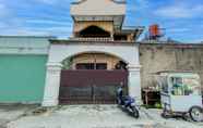 Exterior 3 OYO 92494 Wulan Homestay Syariah Solo