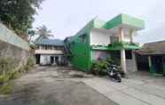 Bangunan 2 SPOT ON 92537 Tetirah Homestay