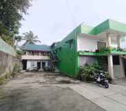 Bangunan 2 SPOT ON 92537 Tetirah Homestay