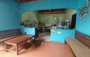 Lobi 6 SPOT ON 92537 Tetirah Homestay