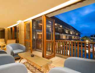 Lobby 2 Swarga Suites Bali Berawa