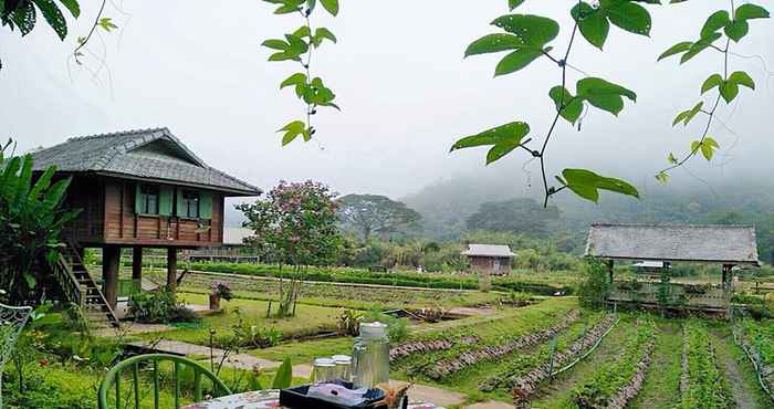 ภายนอกอาคาร Lhongkhao Samoeng by Chi Villa