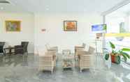 Others 3 RedDoorz Plus near Malang Airport