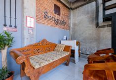 Sảnh chờ 3 RedDoorz @ Sangnala Homestay Pakisaji