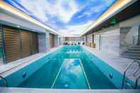 Swimming Pool Toan Thang Stone Hotel